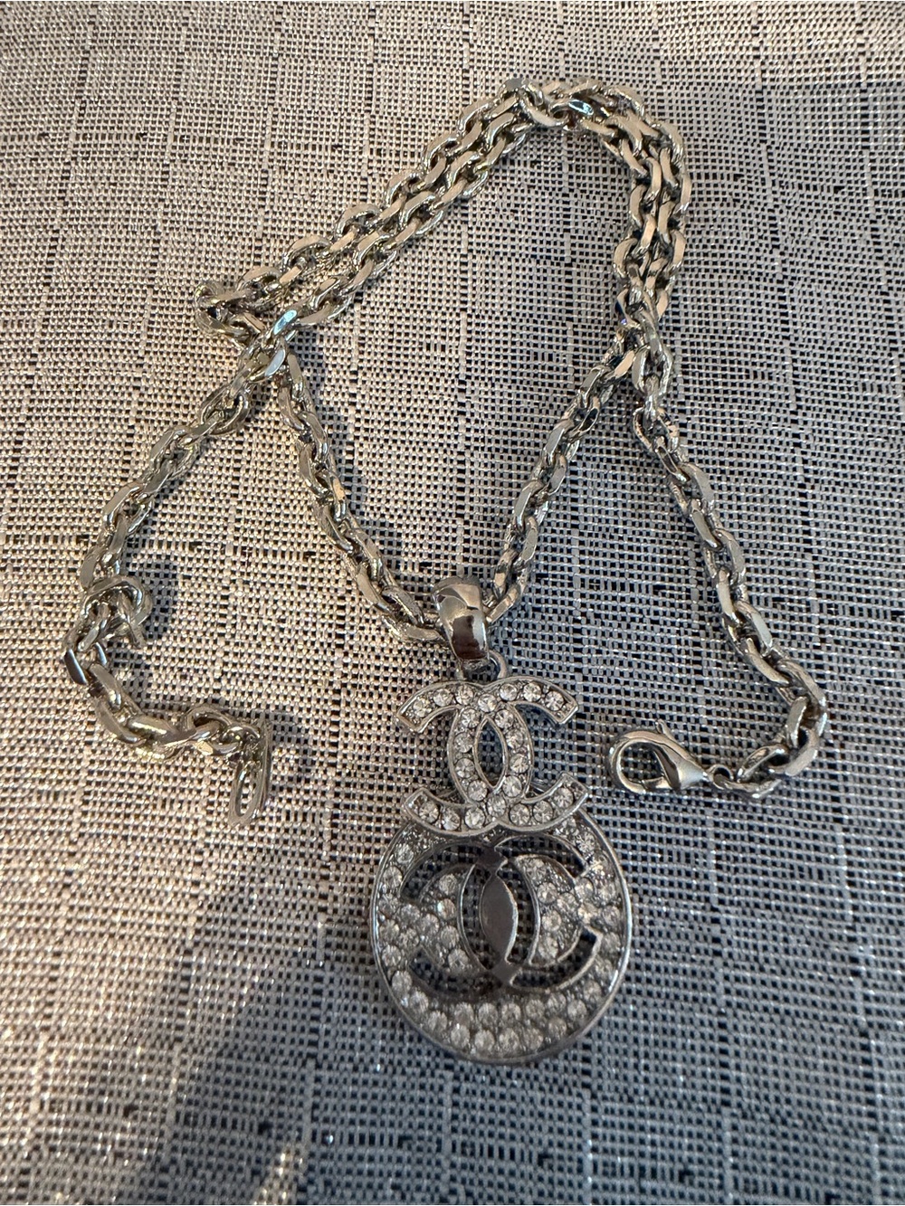 Crystal Double-Emblem Silver Pendant Necklace - Picture 5 of 6